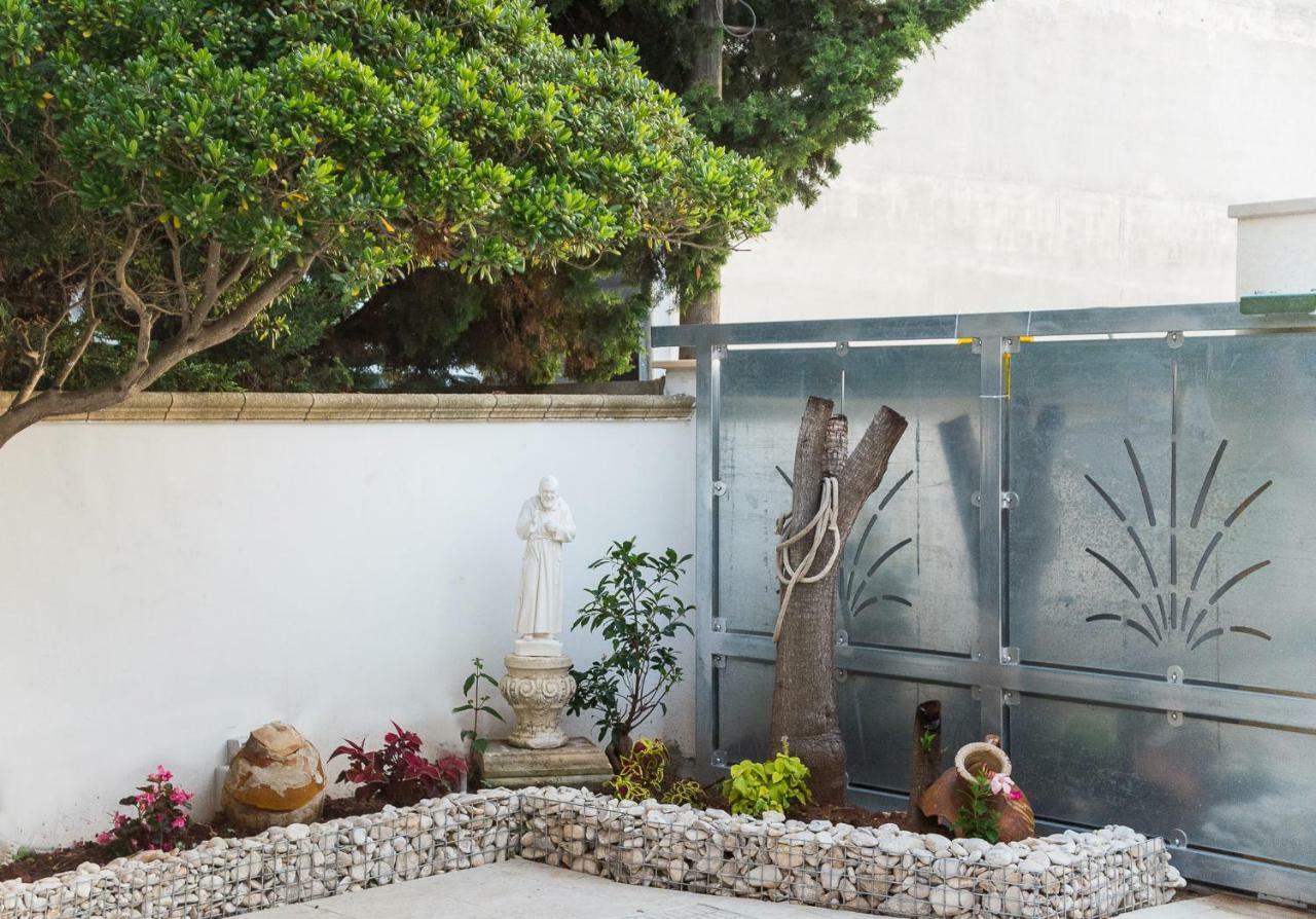 Ferienwohnung Serenedad Casavacanza Torre Lapillo Exterior foto