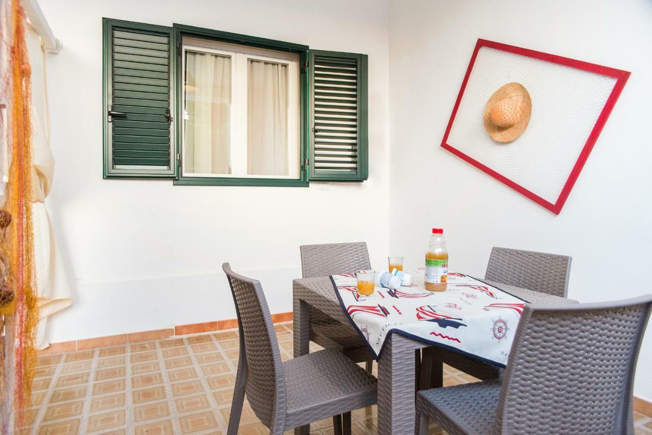 Ferienwohnung Serenedad Casavacanza Torre Lapillo Exterior foto
